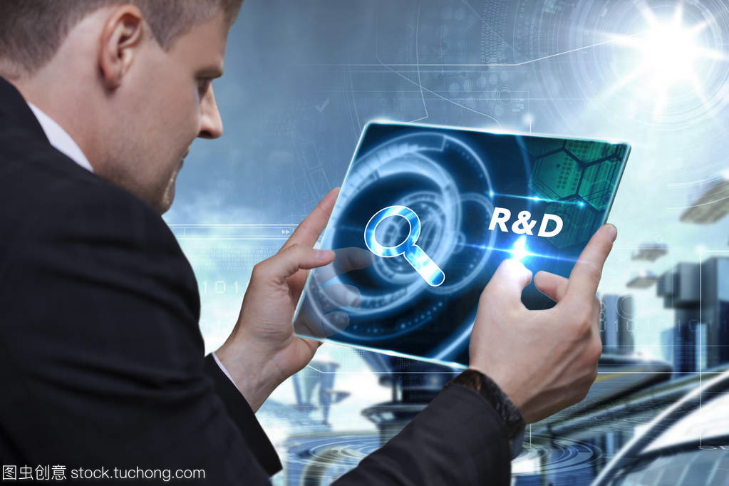 融合業(yè)務(wù)、技術(shù)與互聯(lián)網(wǎng) 企業(yè)家視角下的計(jì)算機(jī)網(wǎng)絡(luò)信息技術(shù)研發(fā)